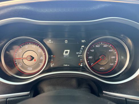 Used 2016 Dodge Charger SXT w/ Navigation & Travel Group RWD image 30