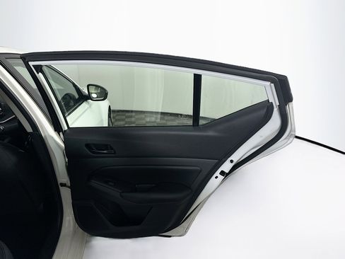 Used 2024 Nissan Altima 2.5 S image 28