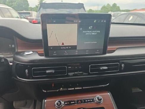 Used 2022 Lincoln Aviator Reserve w/ Elements Package Plus AWD/4WD image 8