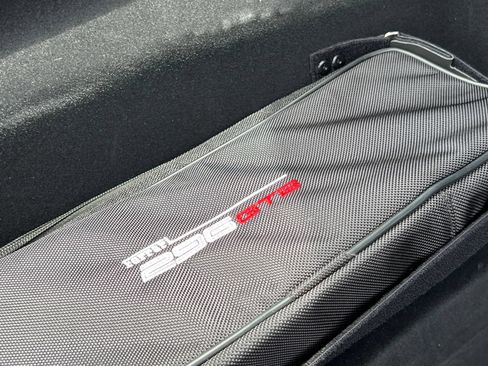 Used 2024 Ferrari 296 GTB RWD image 39