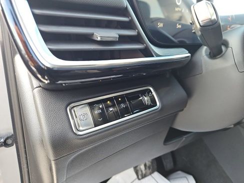 New 2026 Buick Envision Preferred image 32