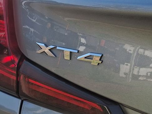 Used 2023 Cadillac XT4 Premium Luxury w/ Technology Package FWD image 26