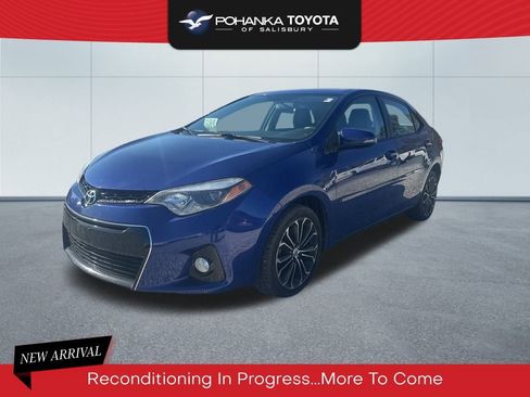 Used 2014 Toyota Corolla S image 1