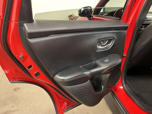 Used 2025 Honda HR-V Sport image 17