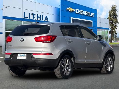 Used 2016 Kia Sportage LX AWD/4WD image 2