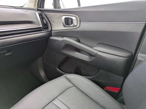 Certified 2025 Kia Sorento X-Line EX AWD/4WD image 20