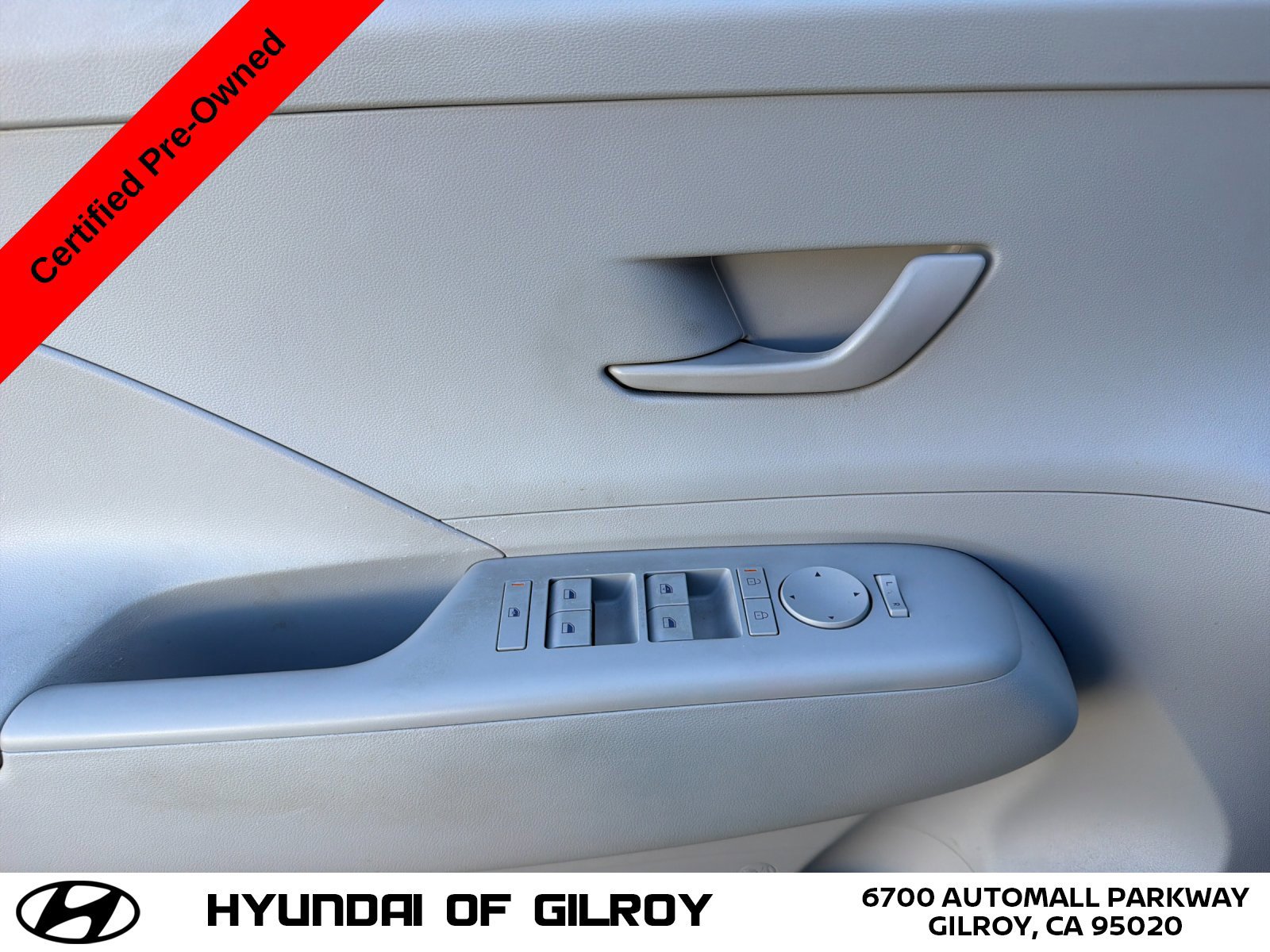 Certified 2025 Hyundai Kona SEL FWD image 12