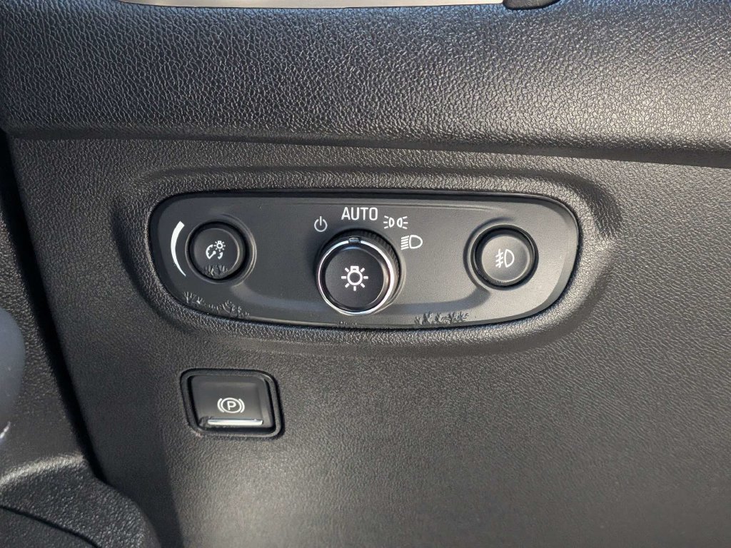 Used 2020 GMC Terrain Denali FWD image 21