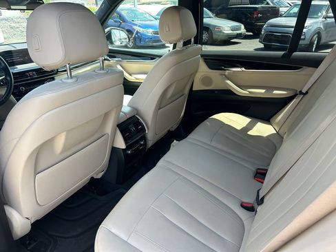 Used 2017 BMW X5 xDrive40e AWD/4WD image 32