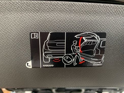 Certified 2024 Volvo XC90 B5 Core w/ Protection Package Premier image 8