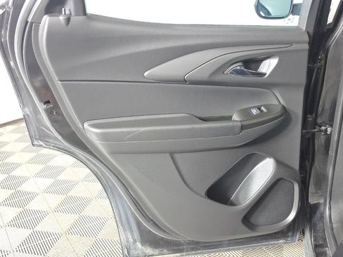 Certified 2023 Chevrolet TrailBlazer LS FWD image 31