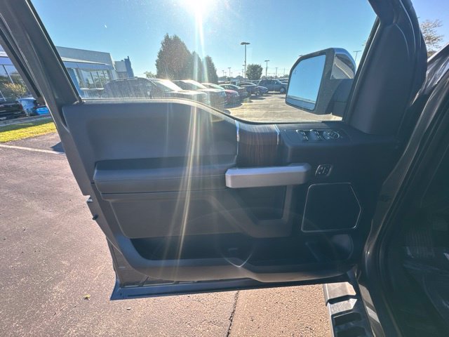 Used 2017 Ford F150 Lariat AWD/4WD image 11
