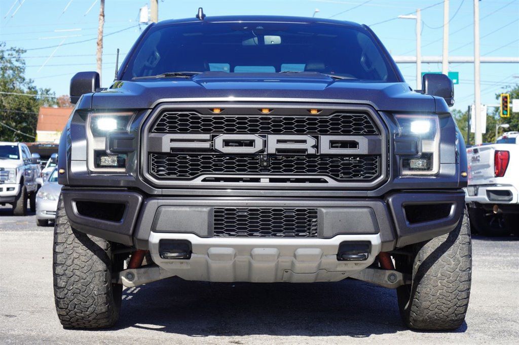 Used 2019 Ford F150 Raptor w/ Equipment Group 802A Luxury AWD/4WD image 8