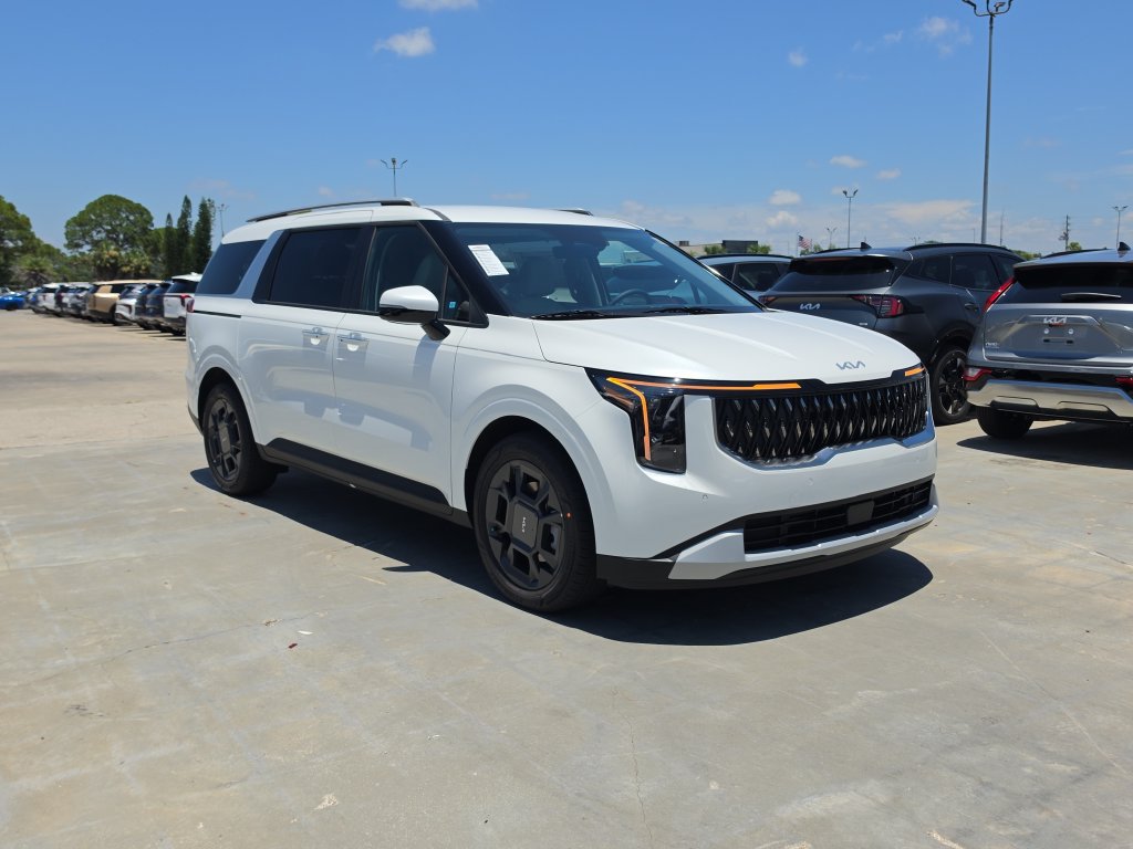 New 2026 Kia Carnival EX FWD image 2