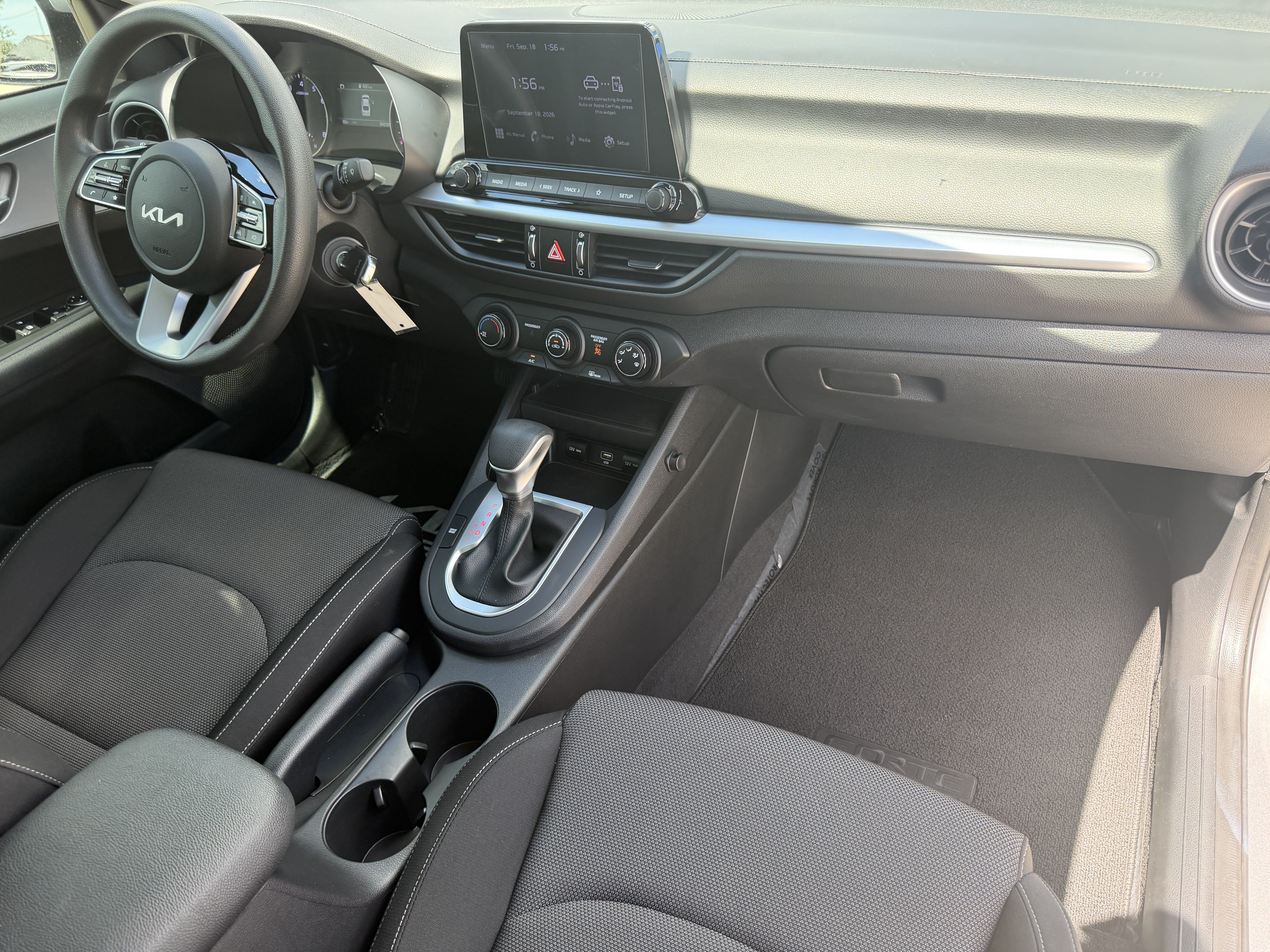 Certified 2023 Kia Forte LXS w/ LXS Technology Package FWD image 13