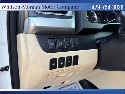 Used 2017 Toyota Highlander Limited Platinum FWD image 15