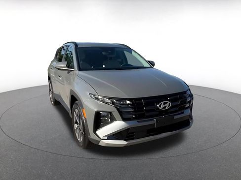 Used 2026 Hyundai Tucson SEL FWD image 3