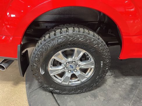 Used 2017 Ford F150 XLT w/ Equipment Group 302A Luxury image 31