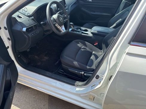 Used 2021 Nissan Altima 2.5 S image 12