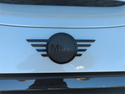 Used 2023 MINI Cooper S w/ Signature Upholstery Package image 5