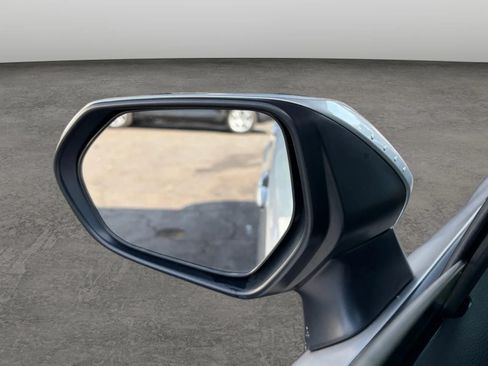 Used 2020 Toyota Corolla LE FWD image 30