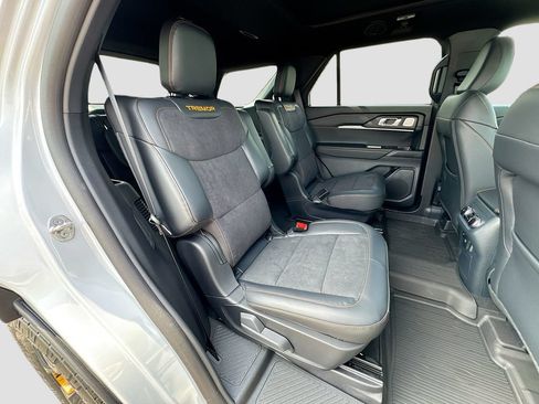 New 2026 Ford Explorer Tremor w/ Tremor Ultimate Package AWD/4WD image 31