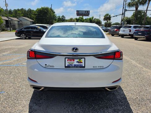 Used 2021 Lexus ES 350 w/ Accessory Package FWD image 3