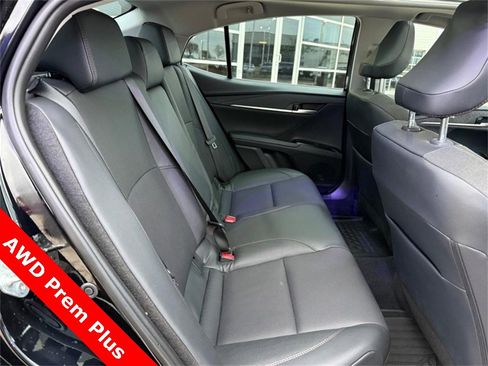Used 2025 Toyota Camry XLE w/ Premium Plus Package image 12