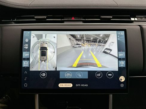 New 2026 Land Rover Range Rover Long Wheelbase SE image 28