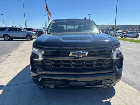 Certified 2025 Chevrolet Silverado 1500 RST AWD/4WD image 8