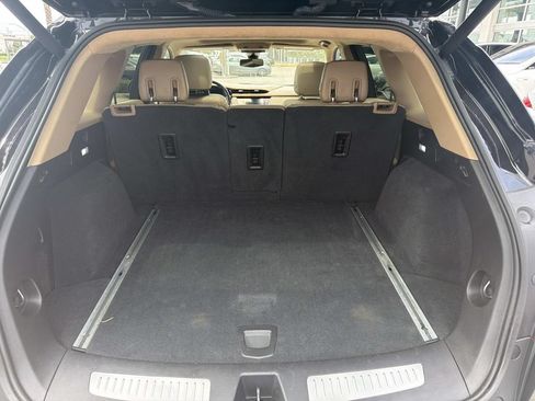 Used 2019 Cadillac XT5 Platinum AWD/4WD image 8
