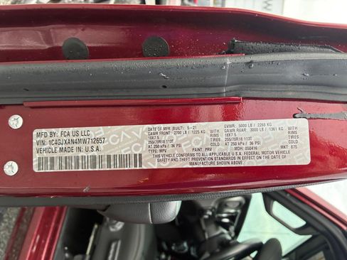 Used 2021 Jeep Wrangler Sport AWD/4WD image 39
