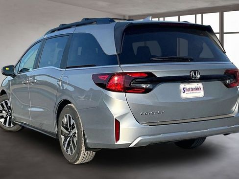 New 2026 Honda Odyssey EX-L image 3