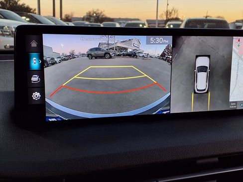 Used 2024 Genesis GV70 2.5T w/ Advanced Package image 9