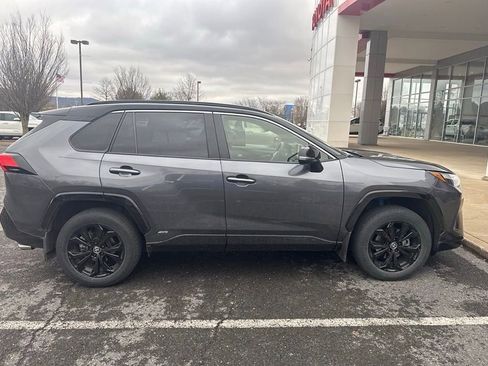 Used 2022 Toyota RAV4 XSE w/ XSE Grade Weather Package image 4