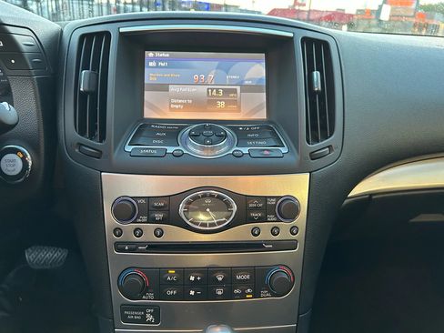 Used 2012 INFINITI G37 Journey w/ Premium Pkg image 20