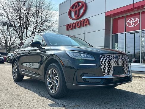 Used 2026 Lincoln Corsair Premiere AWD/4WD image 9
