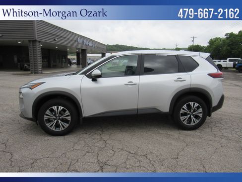 Used 2022 Nissan Rogue SV AWD/4WD image 7