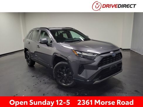 Used 2023 Toyota RAV4 SE AWD/4WD image 1