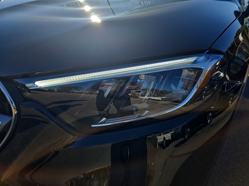 Used 2026 Mercedes-Benz GLC 300 image 31