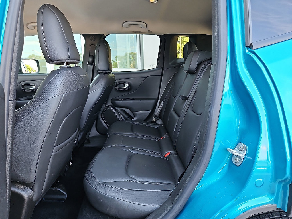 Used 2021 Jeep Renegade Limited AWD/4WD image 11
