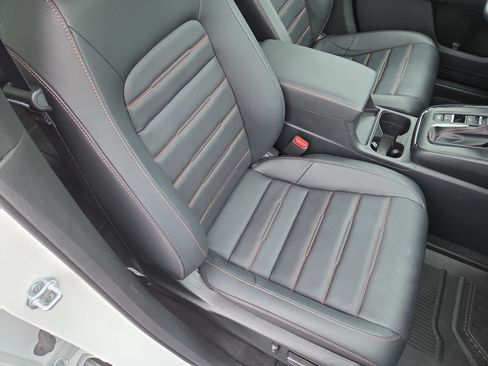 Used 2024 Honda CR-V Sport Touring image 16