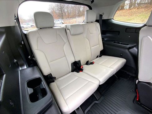 Used 2021 Kia Telluride EX w/ EX Premium Package image 27