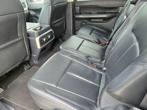 Used 2023 Ford Expedition Max XLT image 37