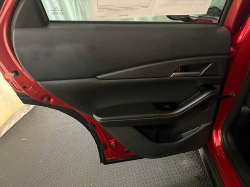 Certified 2025 MAZDA CX-30 AWD 2.5 S w/ Select Sport Pkg image 23