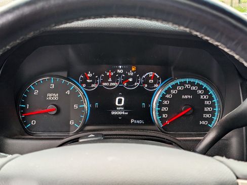 Used 2018 GMC Yukon Denali w/ Denali Ultimate Package AWD/4WD image 24