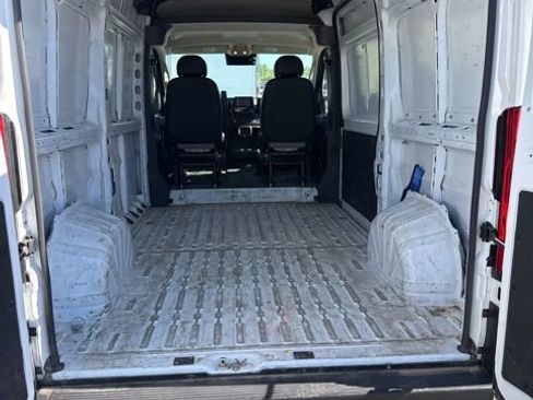 Used 2025 RAM ProMaster 2500 w/ Convenience Group FWD image 26