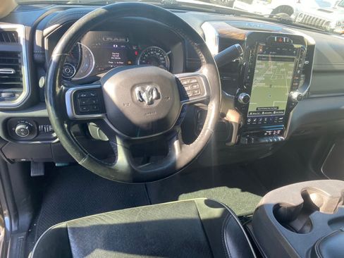 Used 2019 RAM 2500 Laramie AWD/4WD image 10