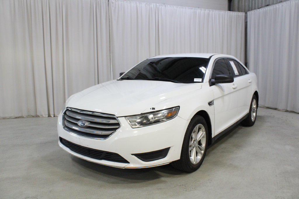 Used 2018 Ford Taurus SE FWD image 32