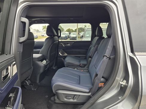 New 2026 INFINITI QX80 4WD w/ Sport Exterior Package image 13